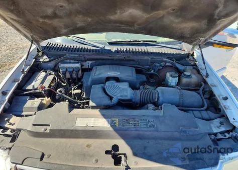 2003 Ford Expedition Eddie Bauer from USA, damaged, VIN 1FMPU17L93LB25375